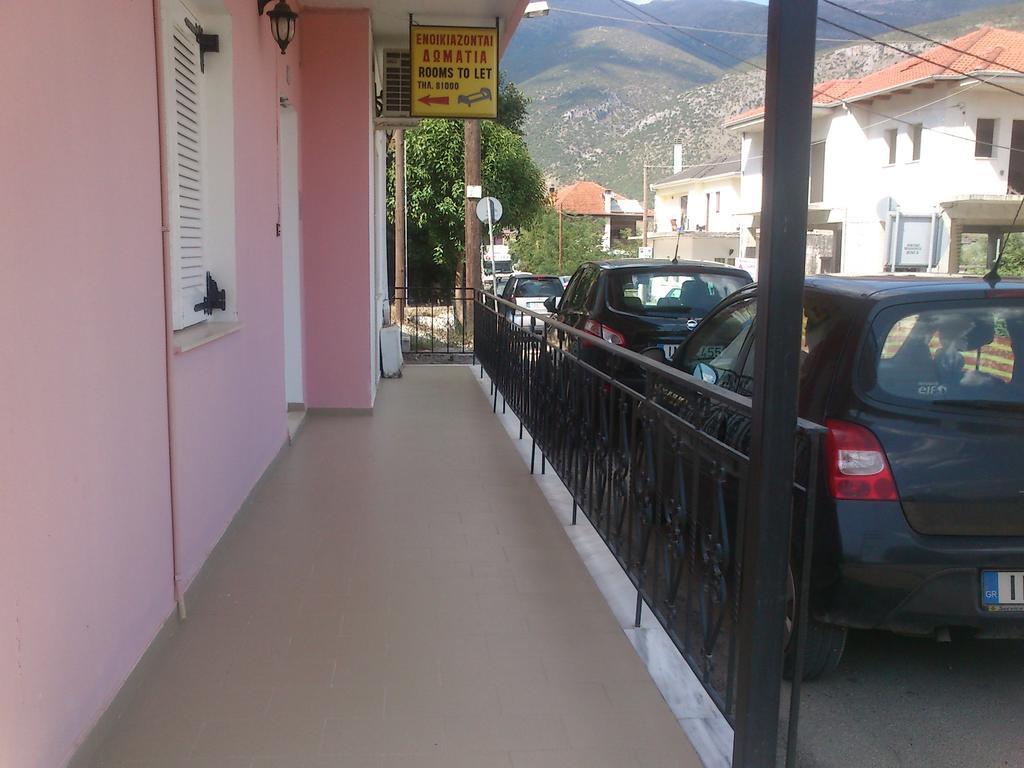 Eleni'S Rooms Yanya Dış mekan fotoğraf